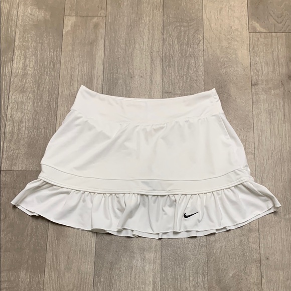 Womens Nike Dri Fit Performance Active Athletic Tennis Skirt‎ Skort - Picture 1 of 10